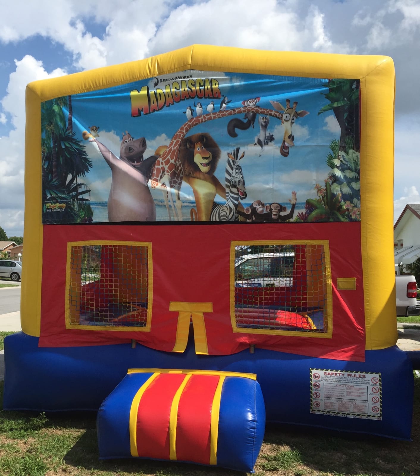 Bounce House 13x13 (Add Themed Banner!)